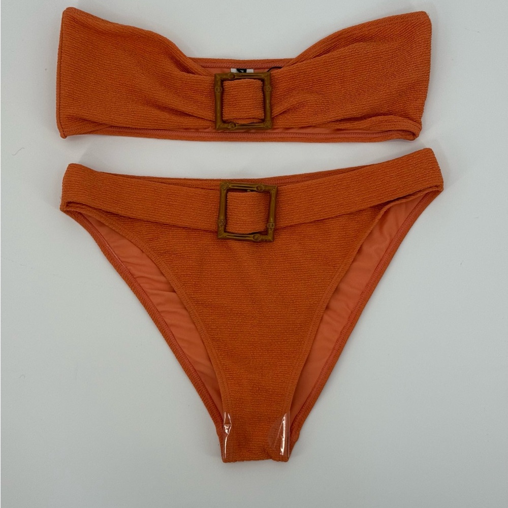 PrettyLittle Thing Mini Crinkle Wooden Strapless Bikini Top/ High Waist Bottom - Picture 6 of 9